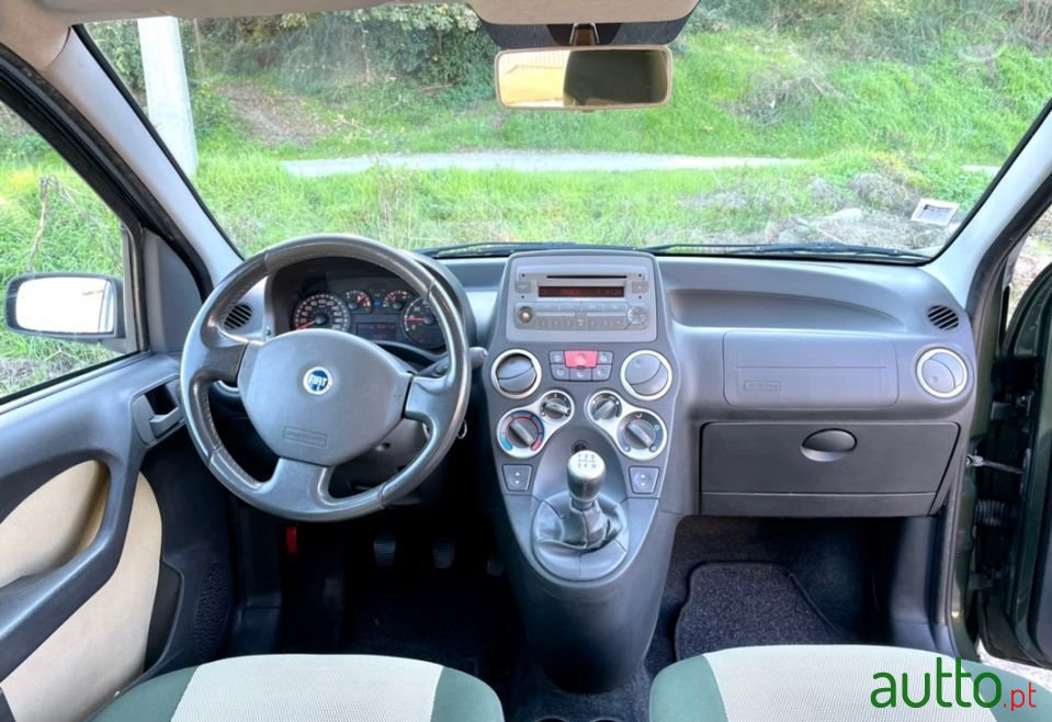 2006' Fiat Panda photo #5