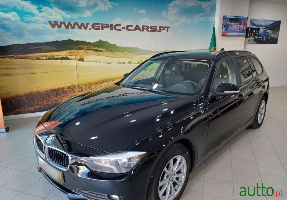 2013' BMW 318 D Touring Line Sport photo #1