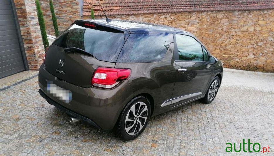 2014' Citroen DS3 Chic photo #2