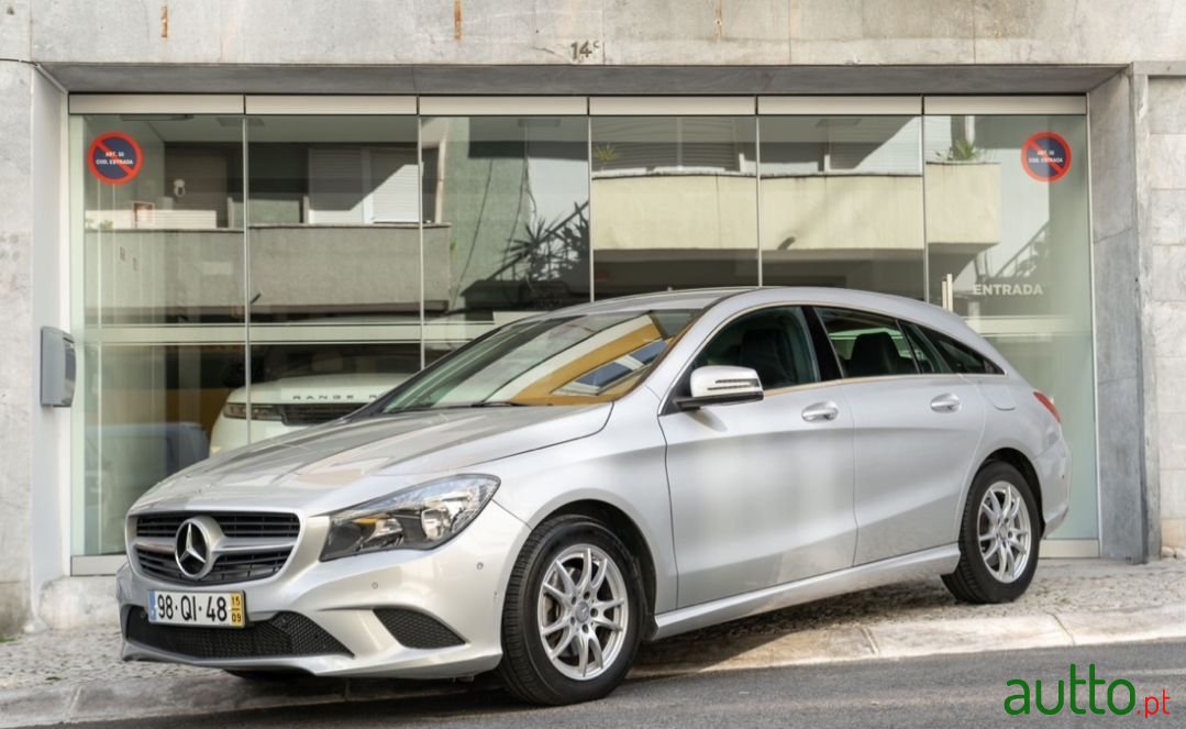 2015' Mercedes-Benz CLA 200 photo #1