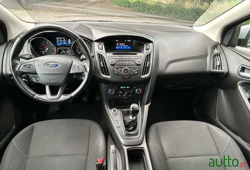 2016' Ford Focus Sw photo #6