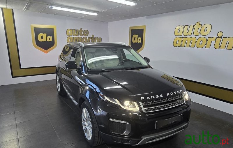 2017' Land Rover Range Rover Evoque photo #3