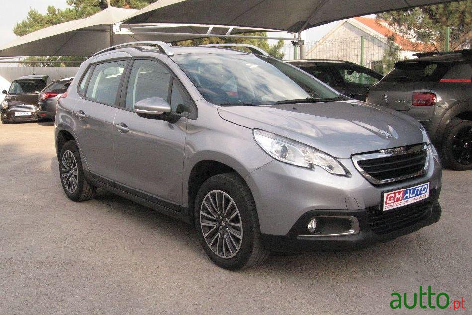 2013' Peugeot 2008 1.4 Hdi Active photo #1