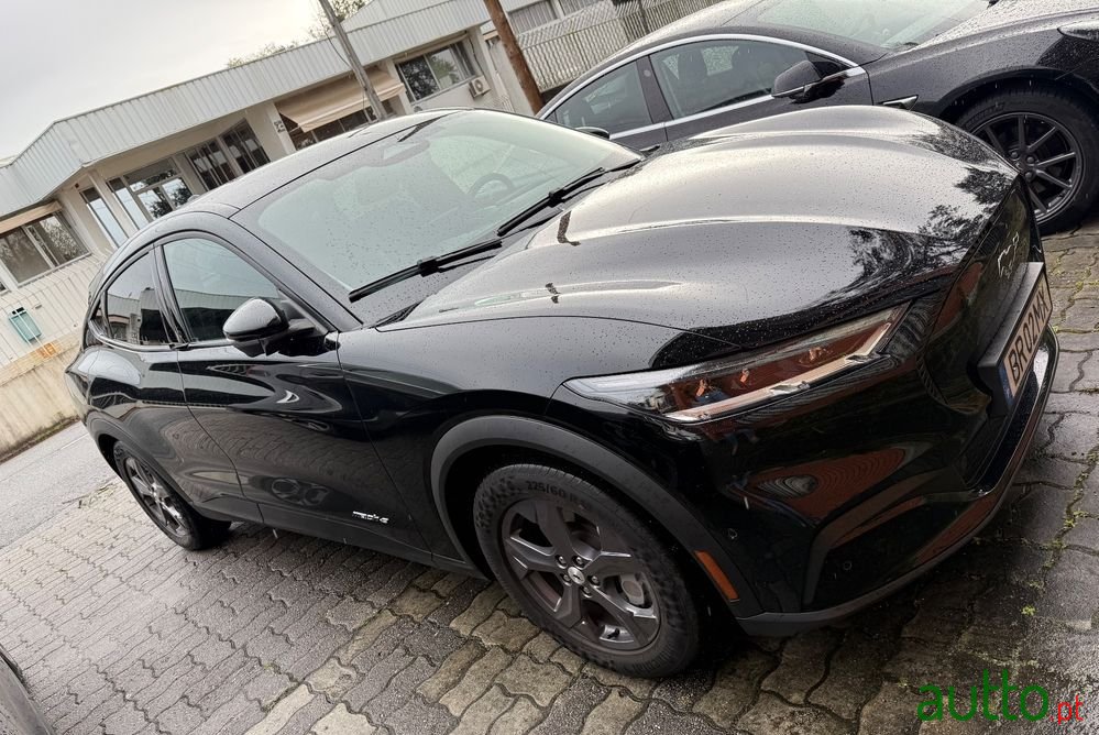 2023' Ford Mustang Mach-E photo #2