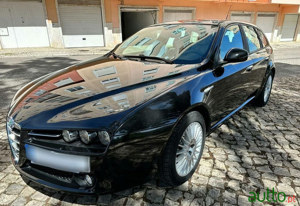 2007' Alfa Romeo 159 Sportwagon photo #5