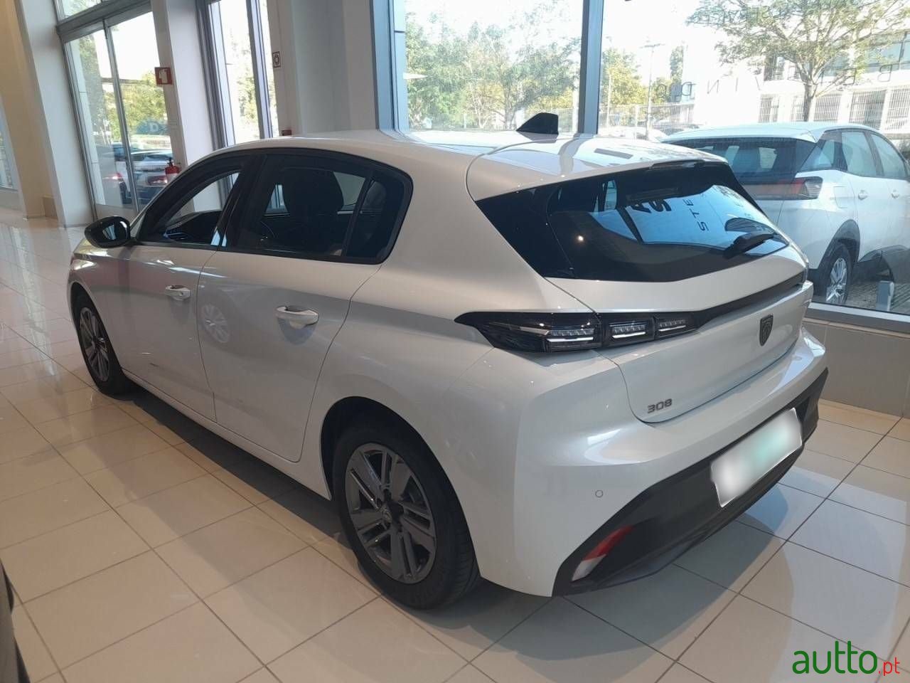 2023' Peugeot 308 photo #5