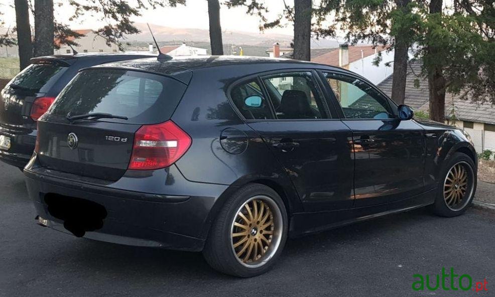 2005' BMW 120 photo #2