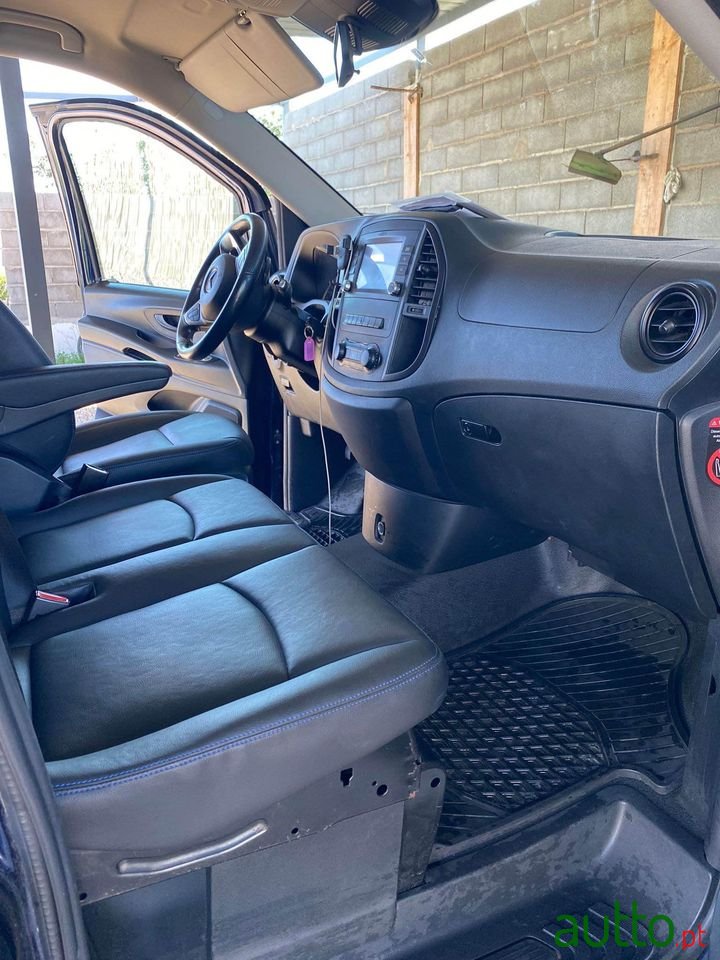 2019' Mercedes-Benz Vito photo #2