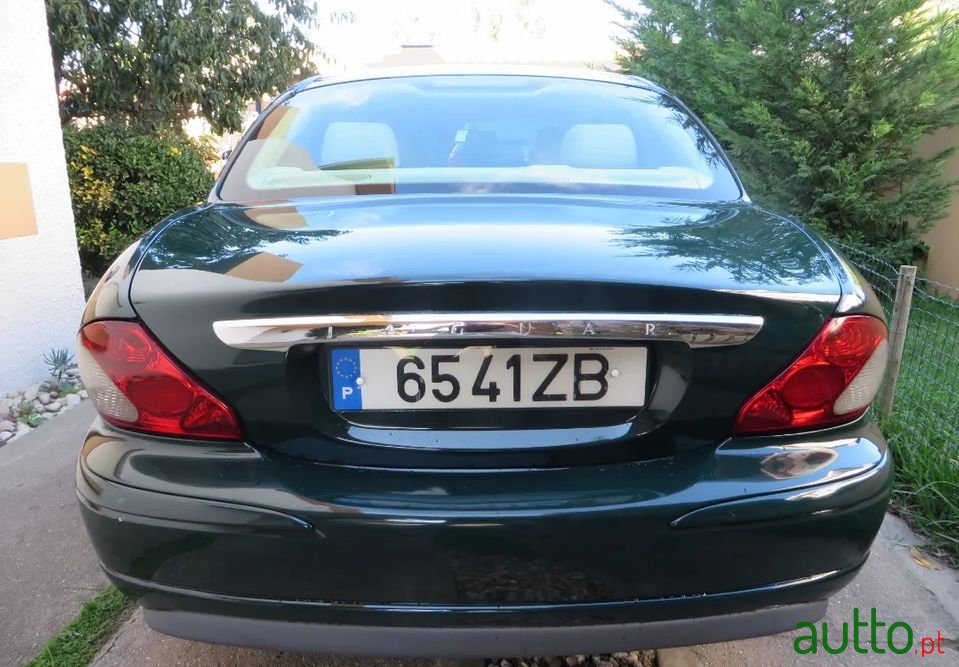 2004' Jaguar X-Type photo #6