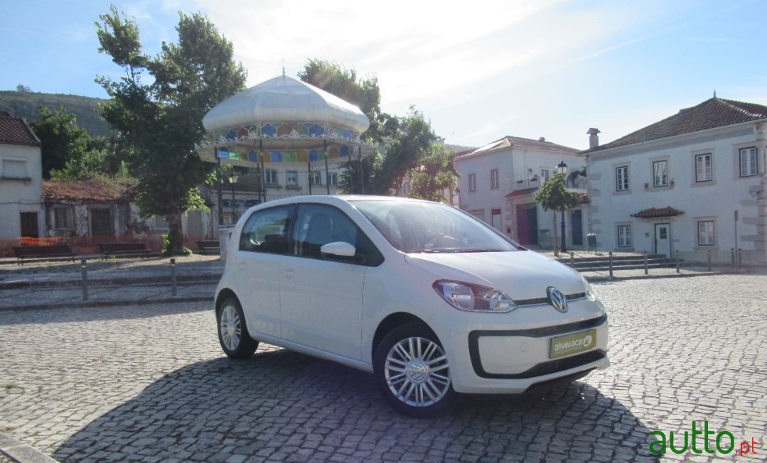 2017' Volkswagen Up photo #2