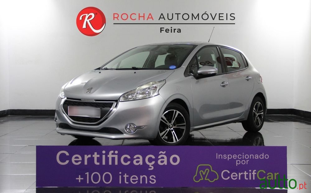 2014' Peugeot 208 photo #1