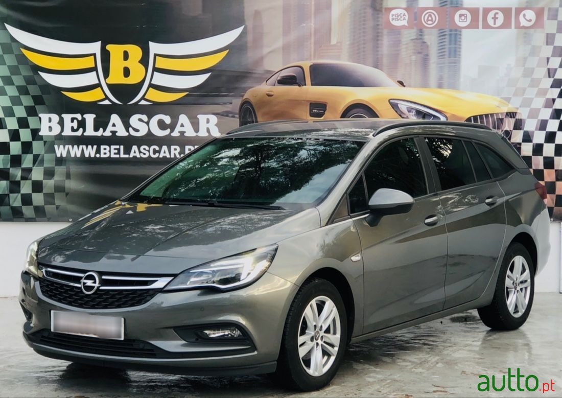 2017' Opel Astra Sports Tourer photo #2