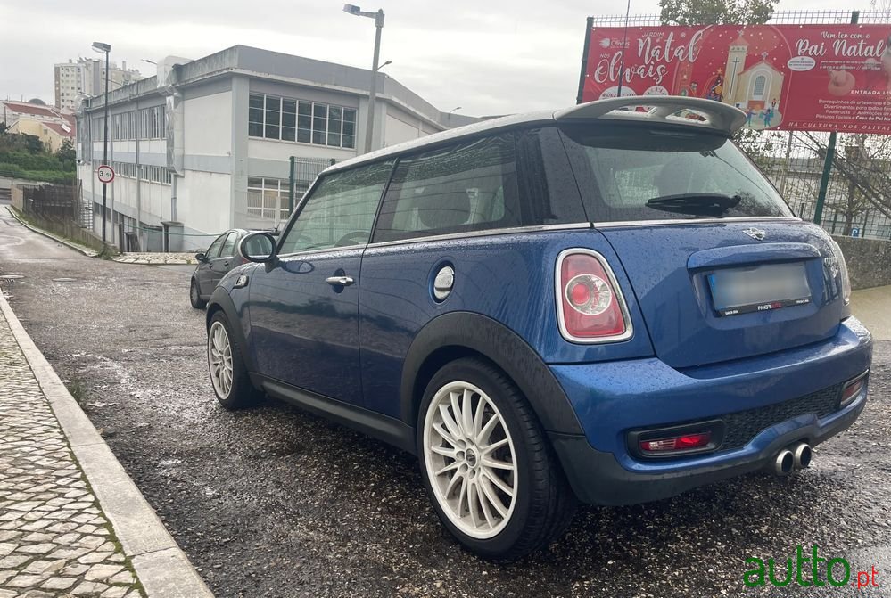 2012' MINI Cooper S Auto photo #3