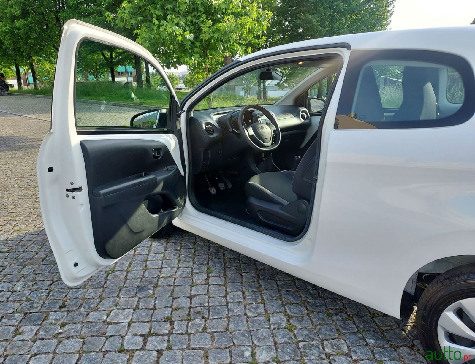 2015' Citroen C1 photo #6