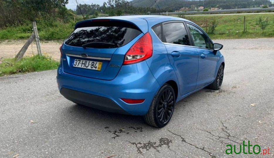 2009' Ford Fiesta 1.6 Titanium photo #2