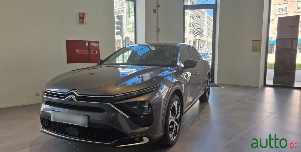 2024' Citroen C5 X photo #2