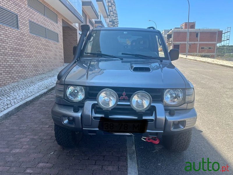 1998' Mitsubishi Pajero 2.8 Td Gls Abs photo #4