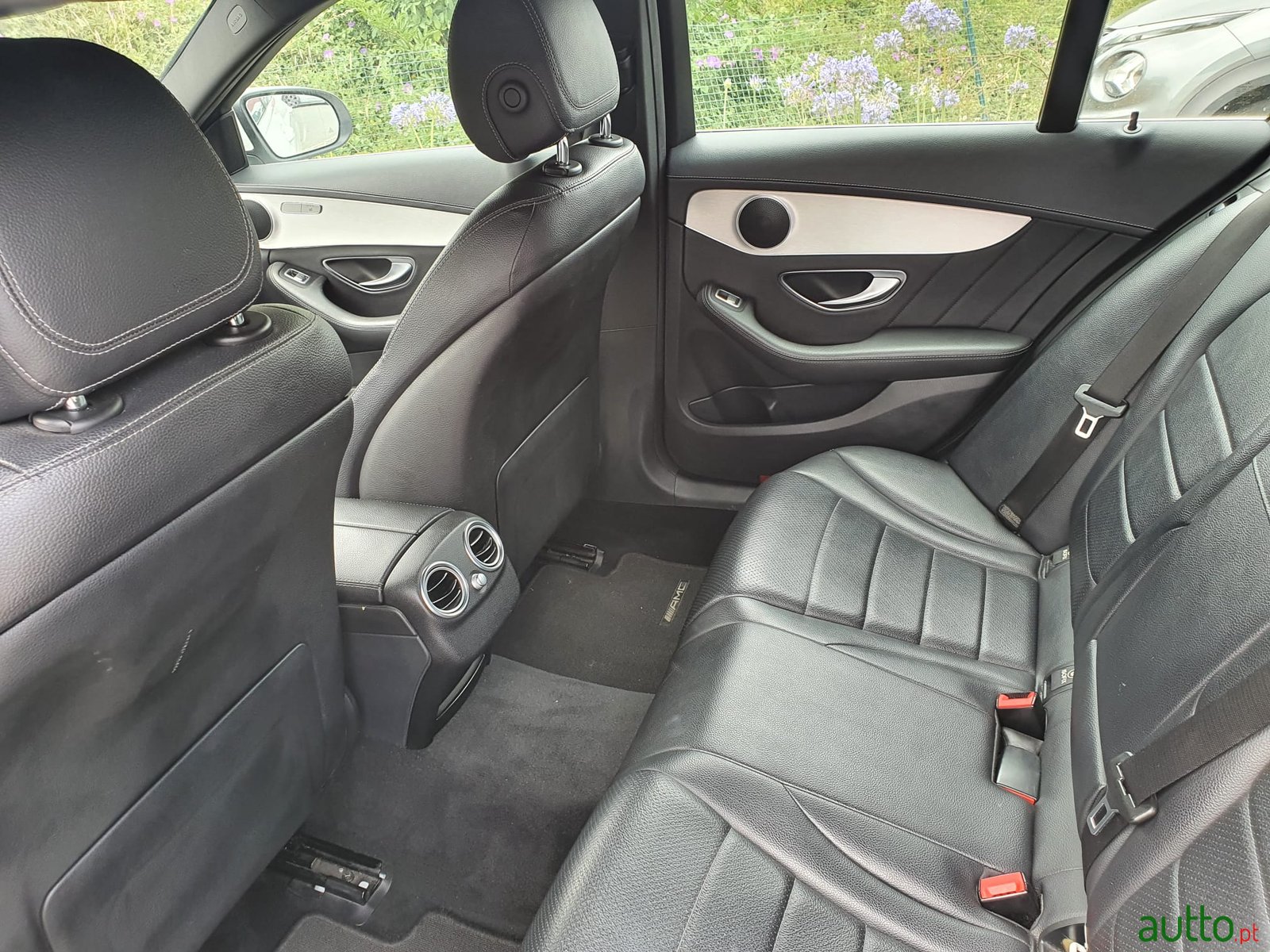 2015' Mercedes-Benz 220 AMG photo #1