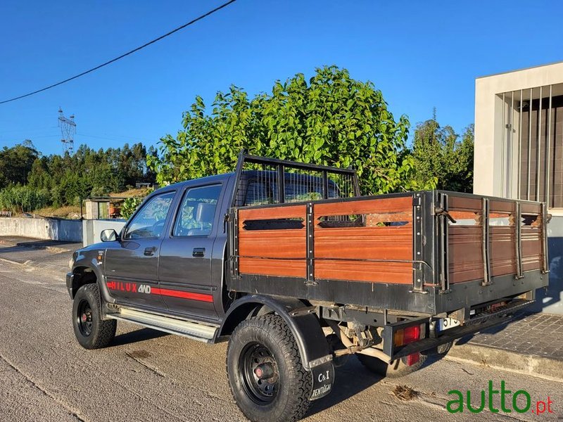 1992' Toyota Hilux photo #5