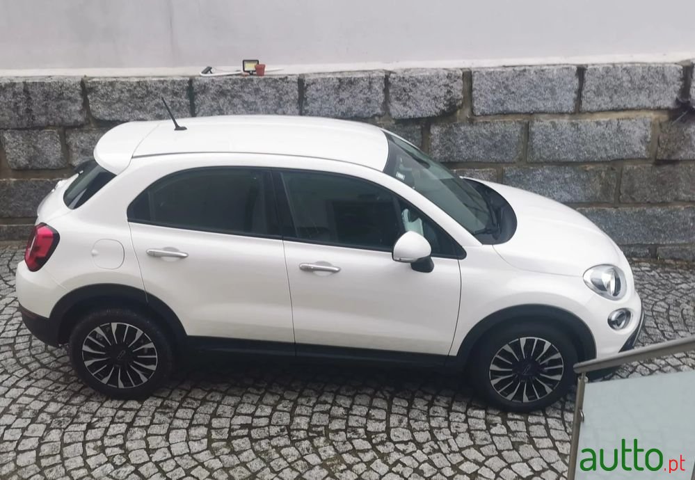2021' Fiat 500X photo #1