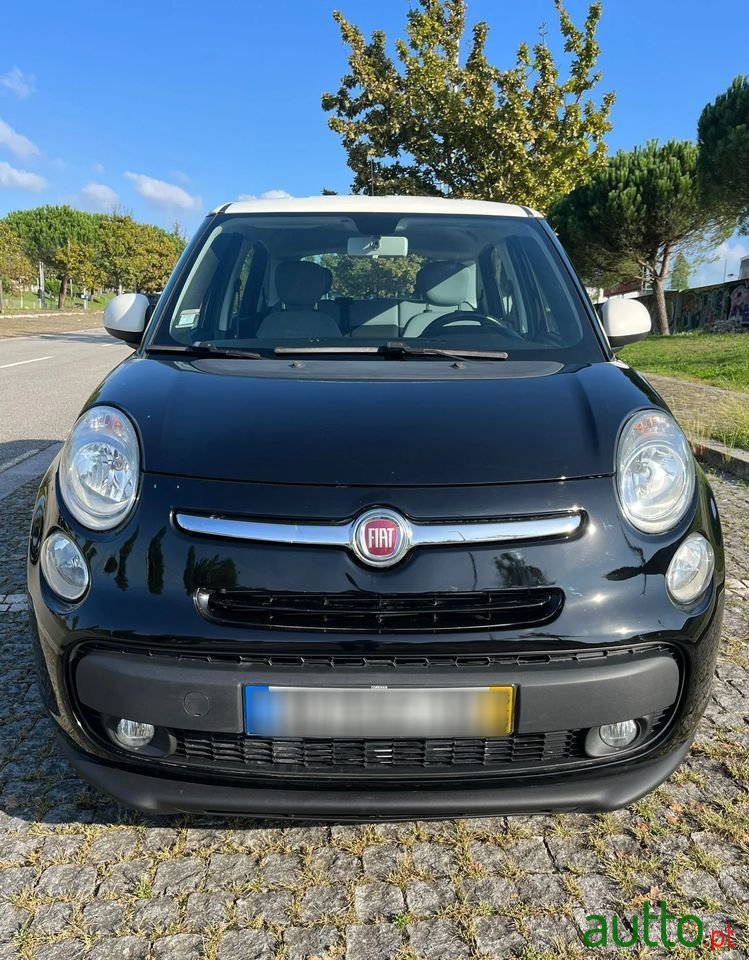 2016' Fiat 500L photo #3