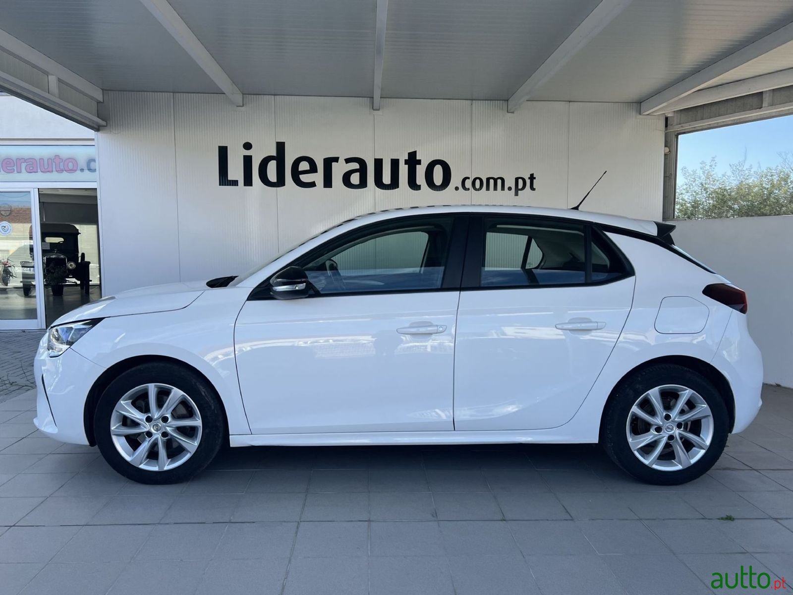 2020' Opel Corsa photo #5