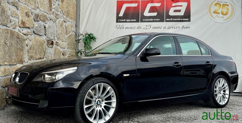 2009' BMW Série 5 D Executive photo #1