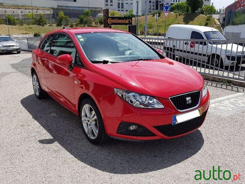 2008' SEAT Ibiza Sc 1.2 Sport photo #1