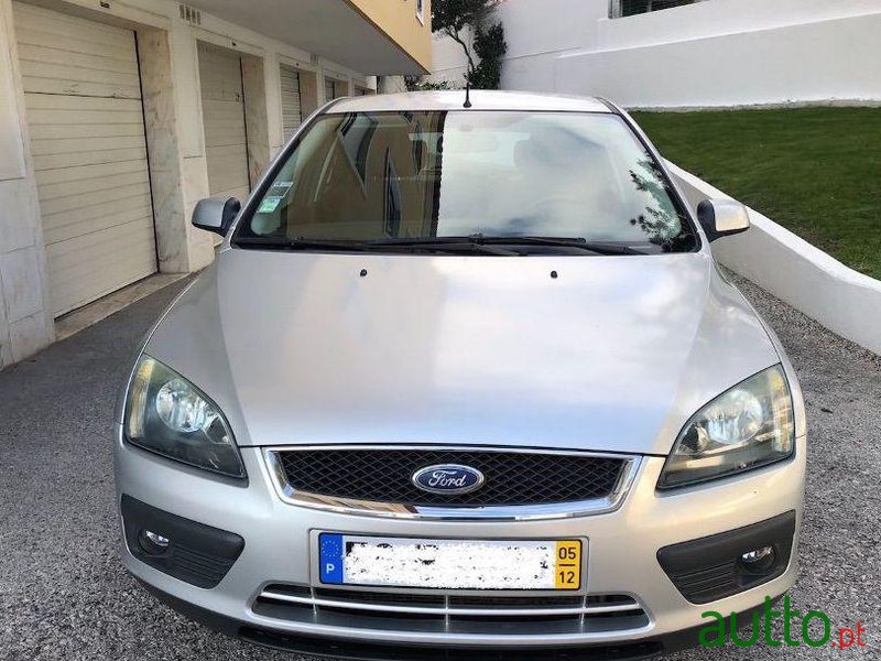 2005' Ford Focus 1.4 Trend photo #3