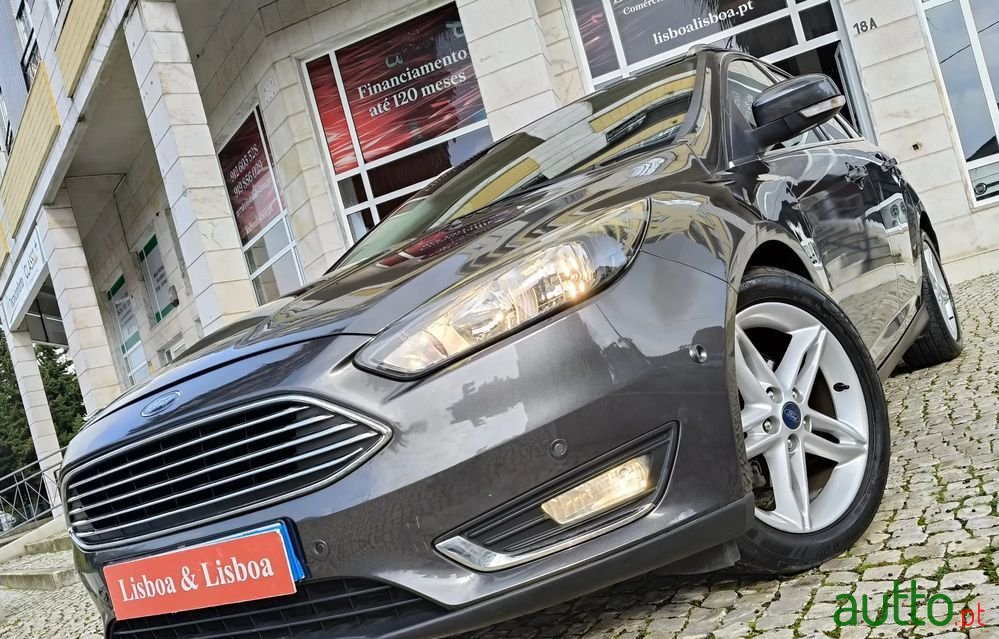 2016' Ford Focus Sw photo #1