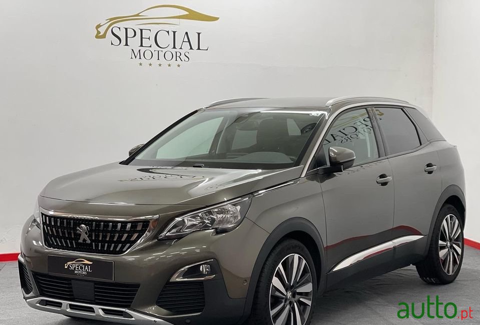 2018' Peugeot 3008 photo #1