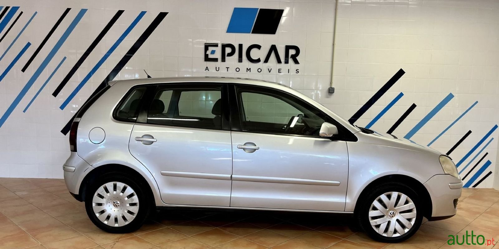 2008' Volkswagen Polo photo #6