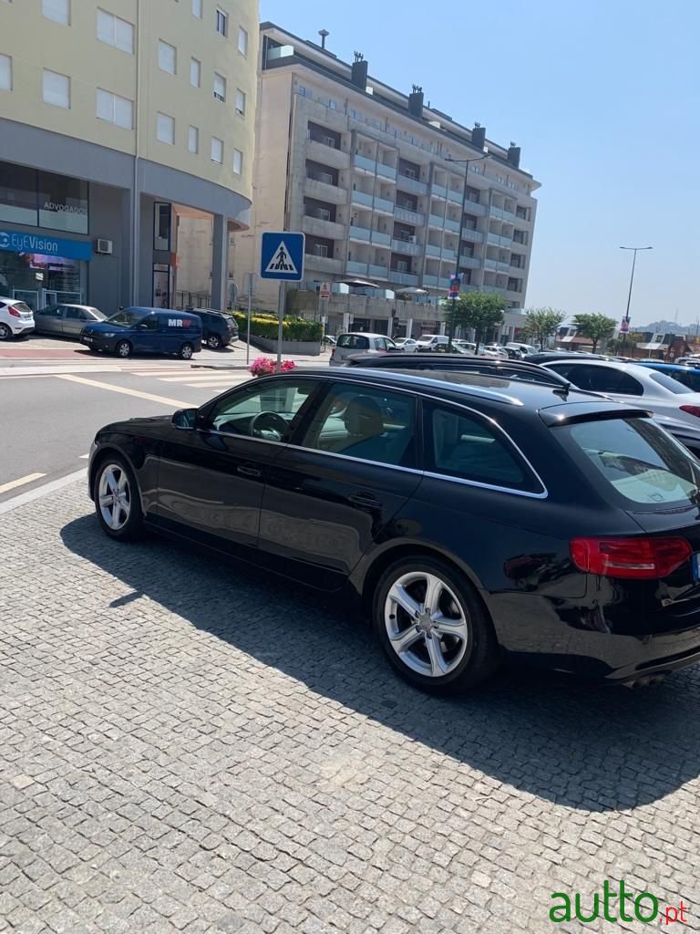 2012' Audi A4 photo #3