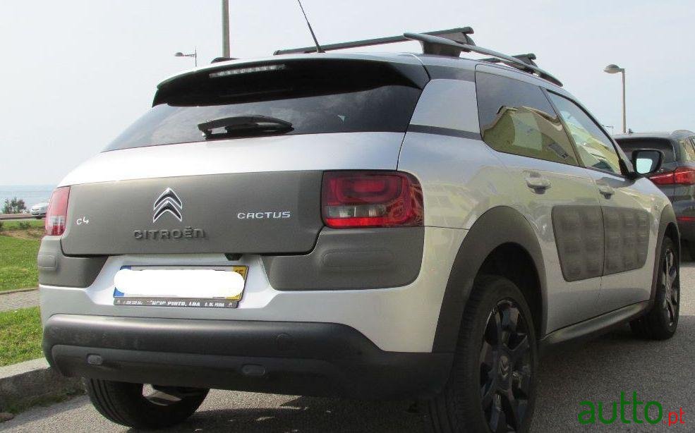 2015' Citroen C4 Cactus photo #1