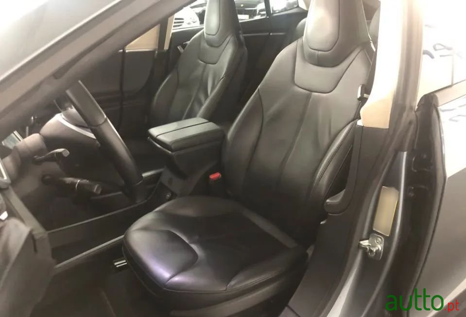 2014' Tesla Model S photo #5