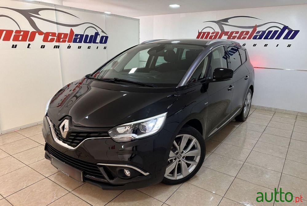 2019' Renault Grand Scenic photo #1