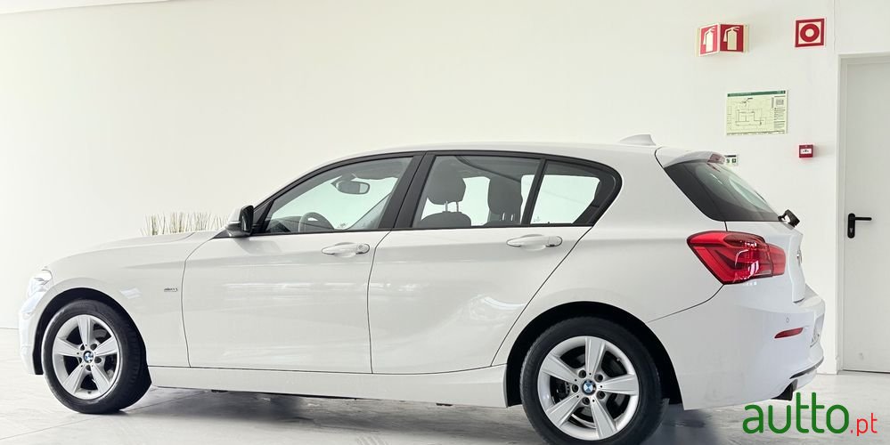 2018' BMW Série 1 D Line photo #4