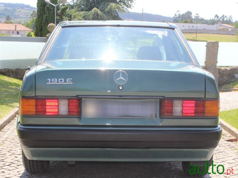 1992' Mercedes-Benz 190 E 1.7 photo #4