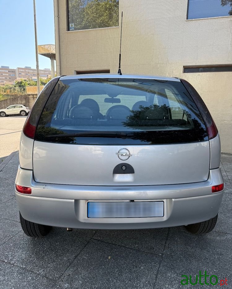 2001' Opel Corsa photo #2