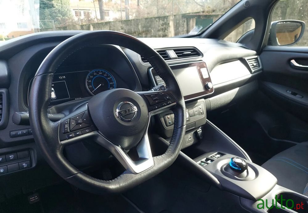 2021' Nissan Leaf Acenta photo #6
