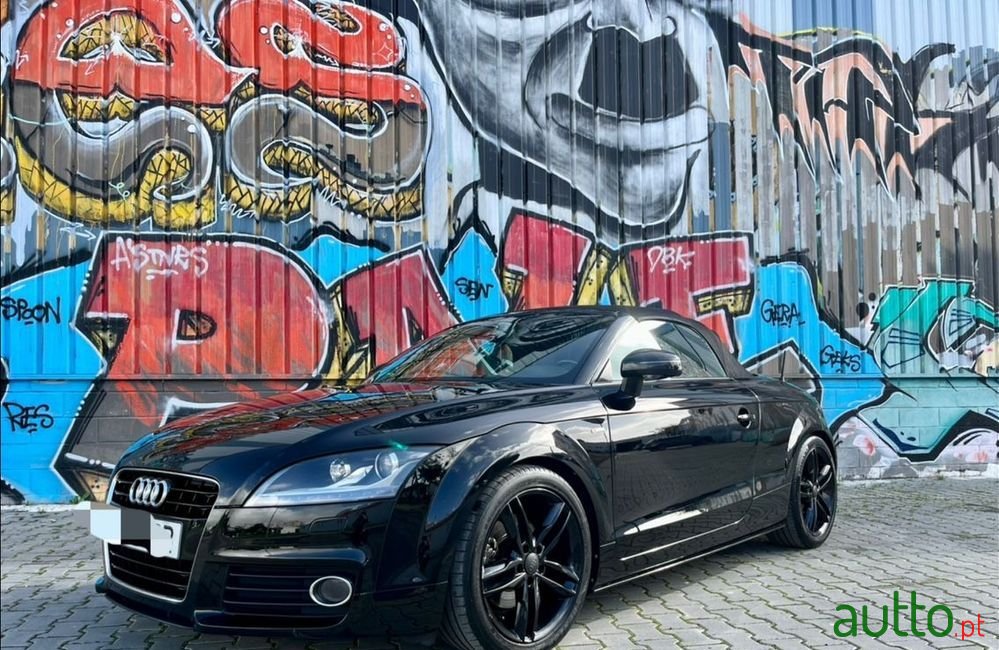 2010' Audi TT Roadster photo #5