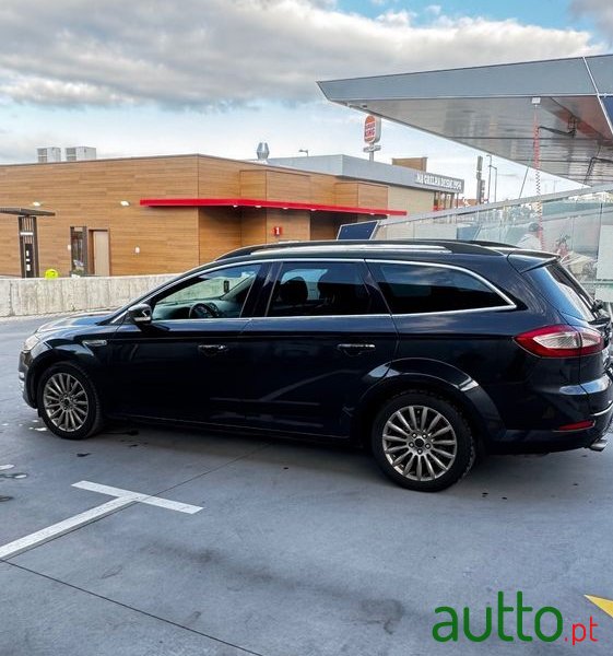 2010' Ford Mondeo Sw photo #5