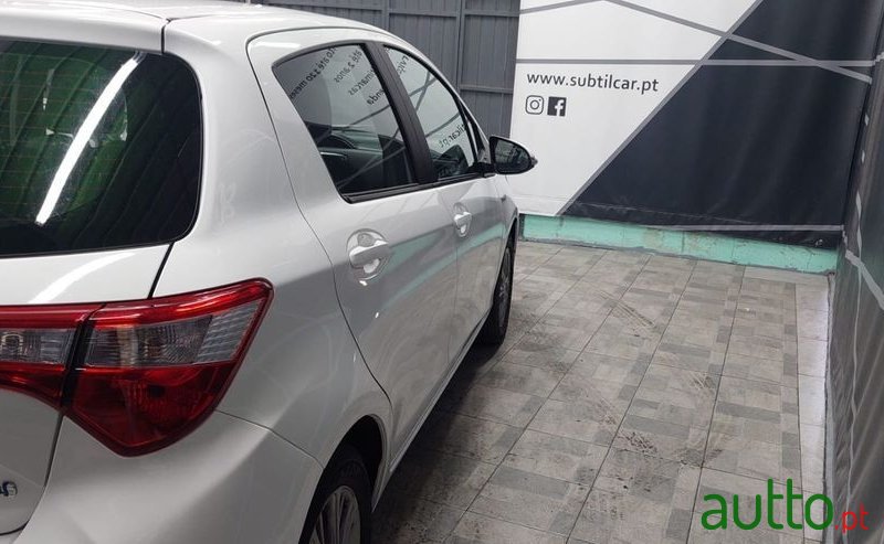 2019' Toyota Yaris 1.5 Hsd Exclusive photo #6