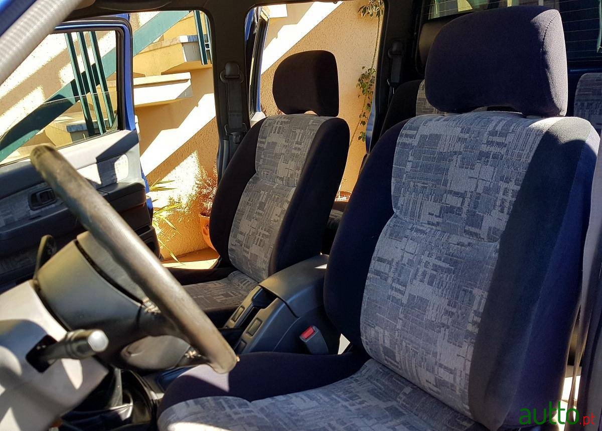 2000' Nissan Navara 2.5 TD 4x4 impecavel photo #4