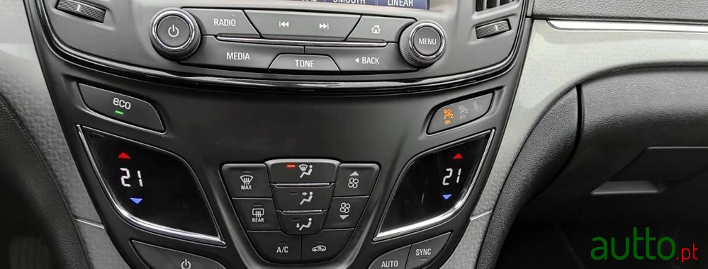 2016' Opel Insignia Sports Tourer photo #6