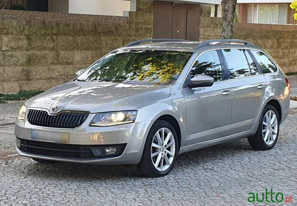 2014' Skoda Octavia Break photo #1