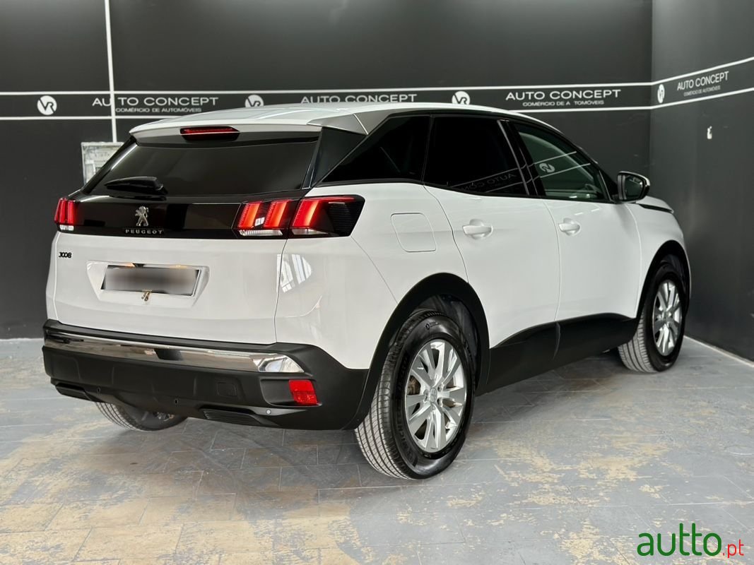 2017' Peugeot 3008 photo #5