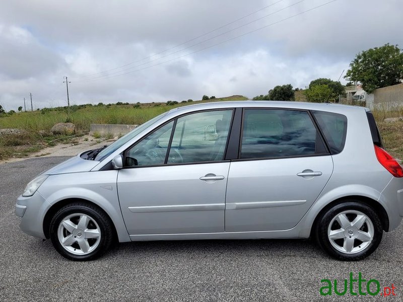 2007' Renault Scenic photo #3