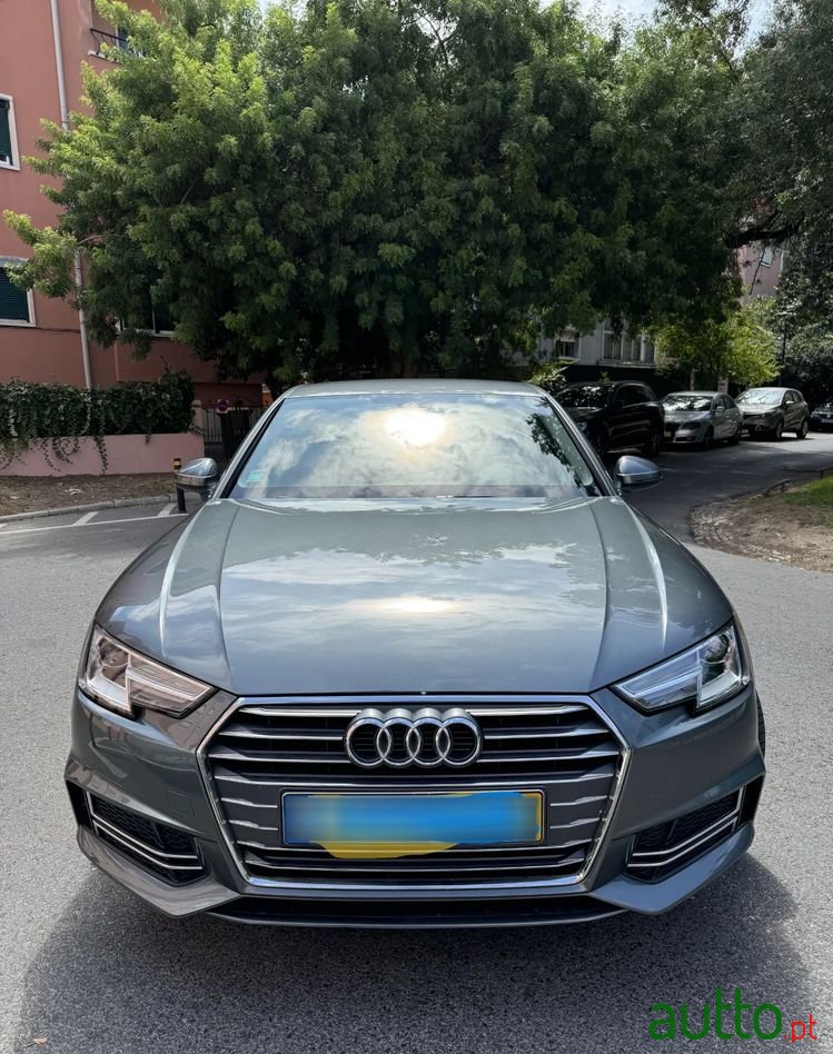 2018' Audi A4 S Tronic photo #2