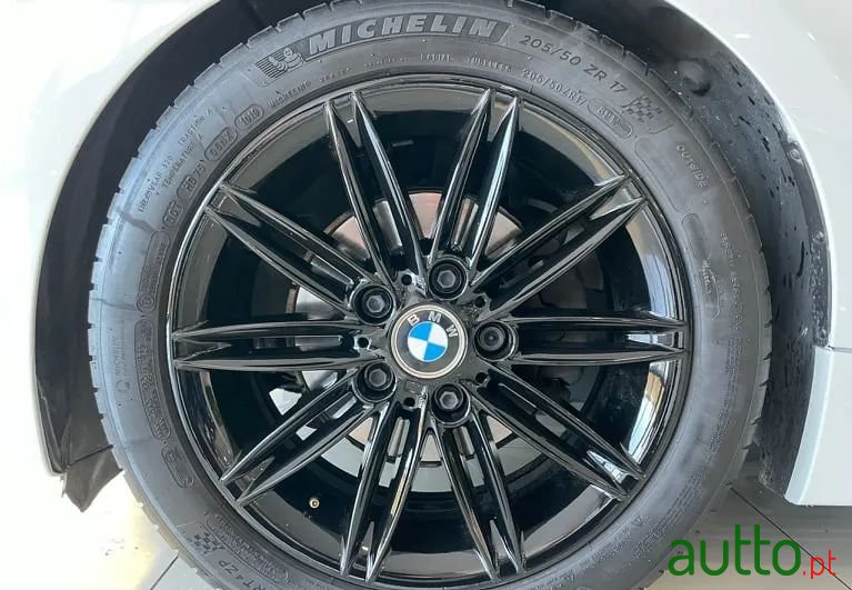 2008' BMW 118 photo #5